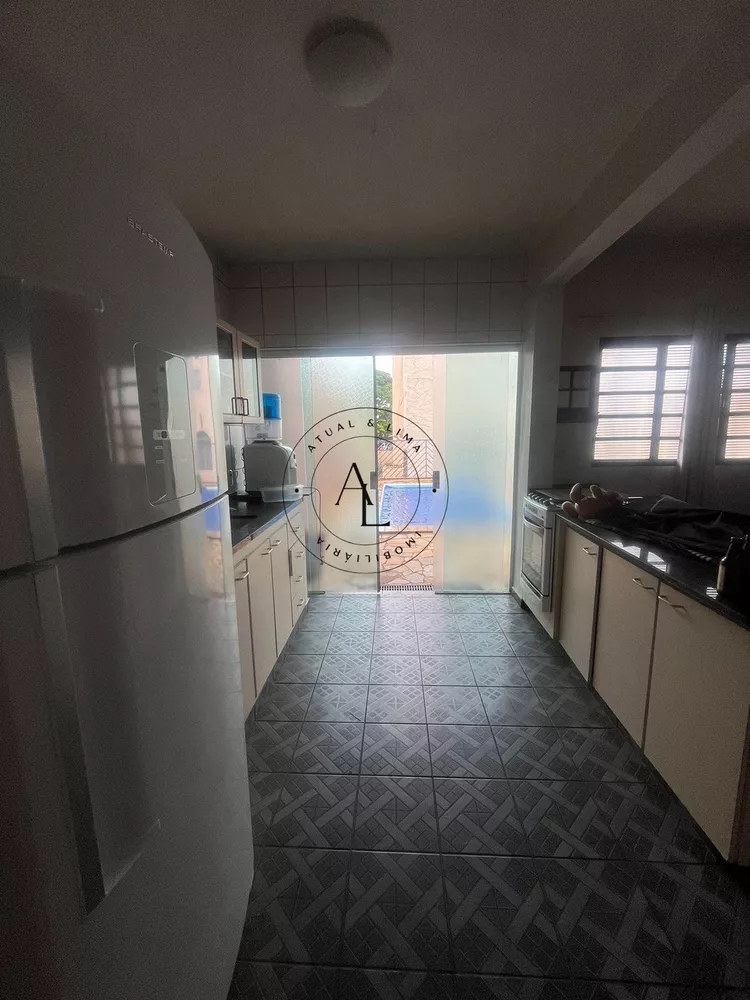 Casa, 3 quartos, 280 m² - Foto 17