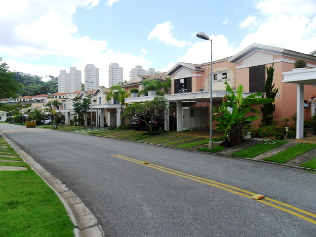 Casa de Condomínio à venda com 4 quartos, 200m² - Foto 5