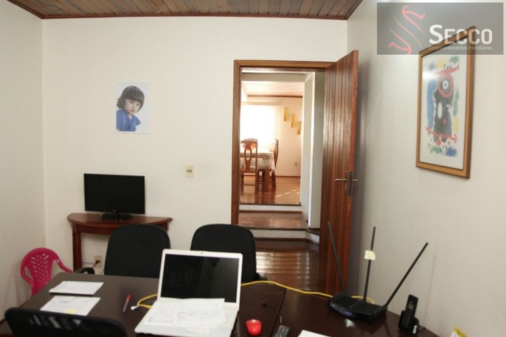 Sobrado à venda com 3 quartos, 1050m² - Foto 3