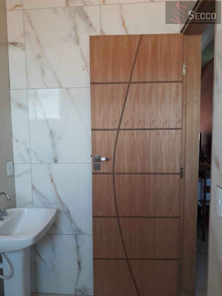 Sobrado à venda com 2 quartos, 1050m² - Foto 4