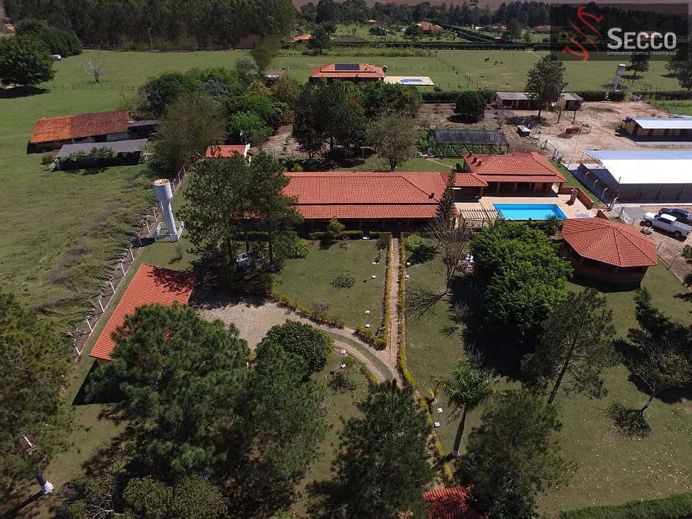 Sítio, 7 quartos, 200 m² - Foto 2