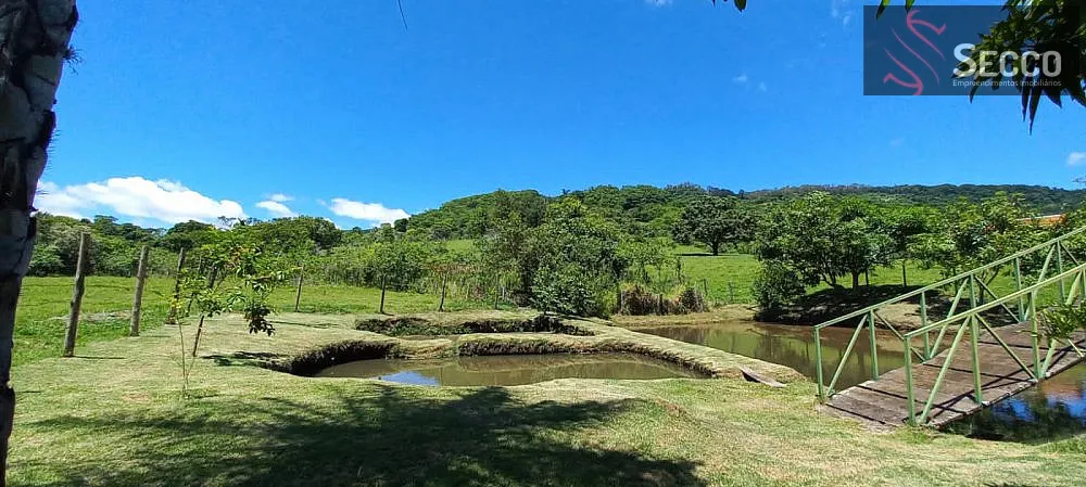Sítio, 3 quartos, 400 m² - Foto 1