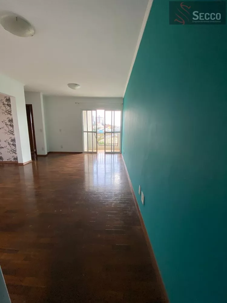 Apartamento à venda com 2 quartos, 1050m² - Foto 2