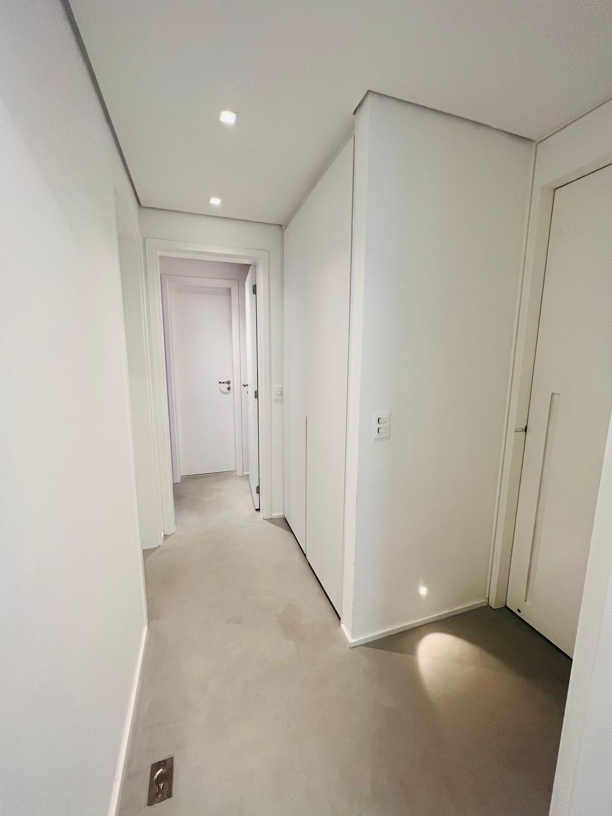 Apartamento à venda com 3 quartos, 241m² - Foto 26