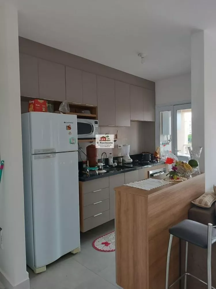 Apartamento à venda com 3 quartos - Foto 1