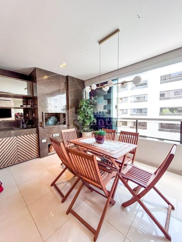 Apartamento, 3 quartos, 107 m² - Foto 1