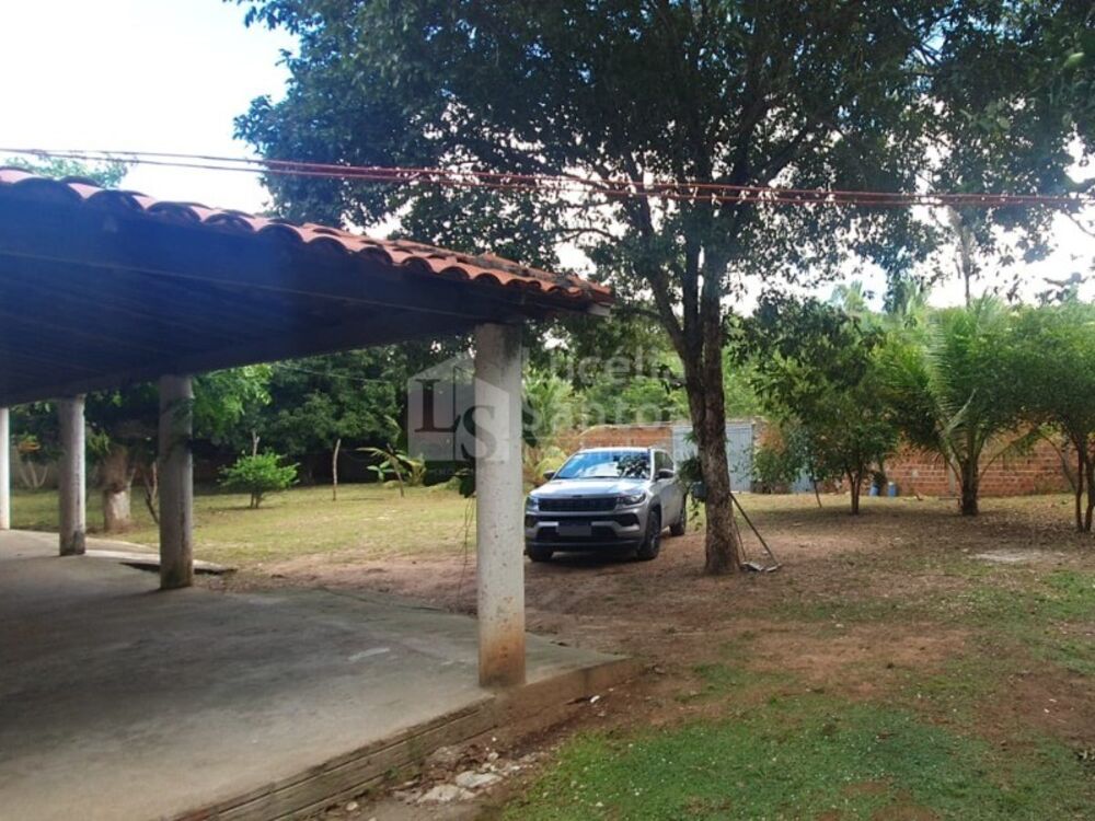 Sítio à venda com 3 quartos, 157m² - Foto 1