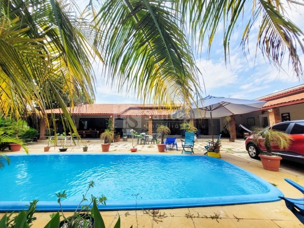 Casa, 4 quartos, 490 m² - Foto 1