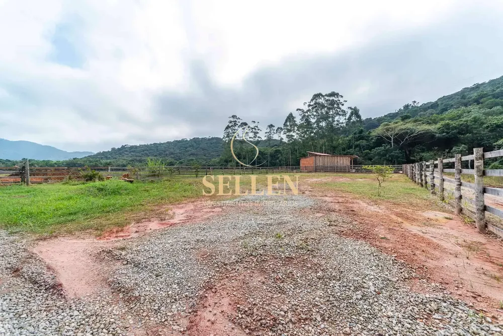 Chácara, 3 quartos, 1100 m² - Foto 24