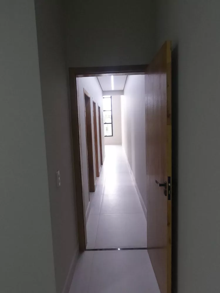Casa, 3 quartos, 190 m² - Foto 1