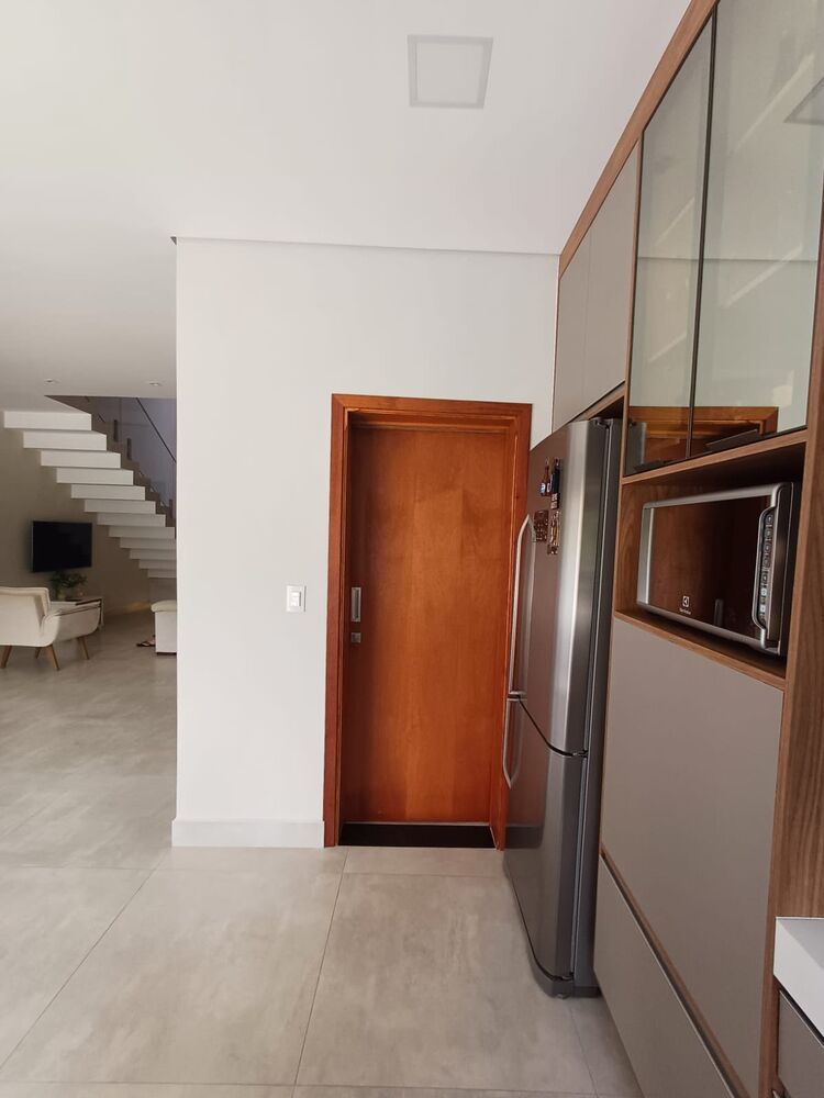 Casa de Condomínio à venda com 3 quartos, 205m² - Foto 11