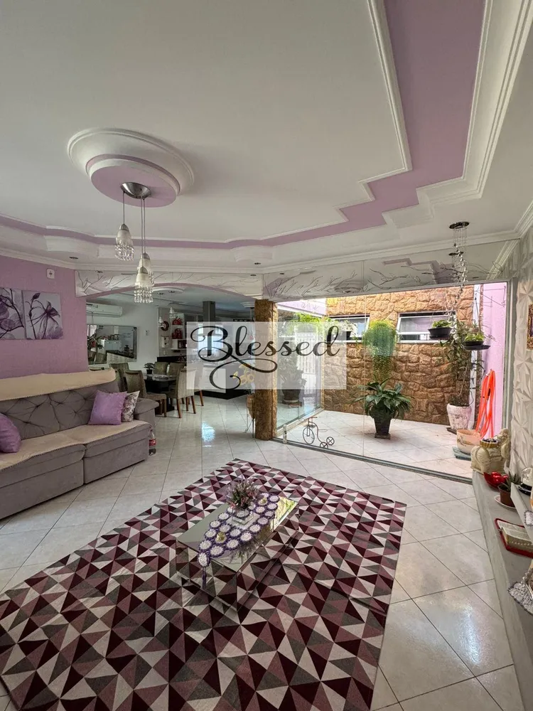 Casa, 3 quartos, 215 m² - Foto 2