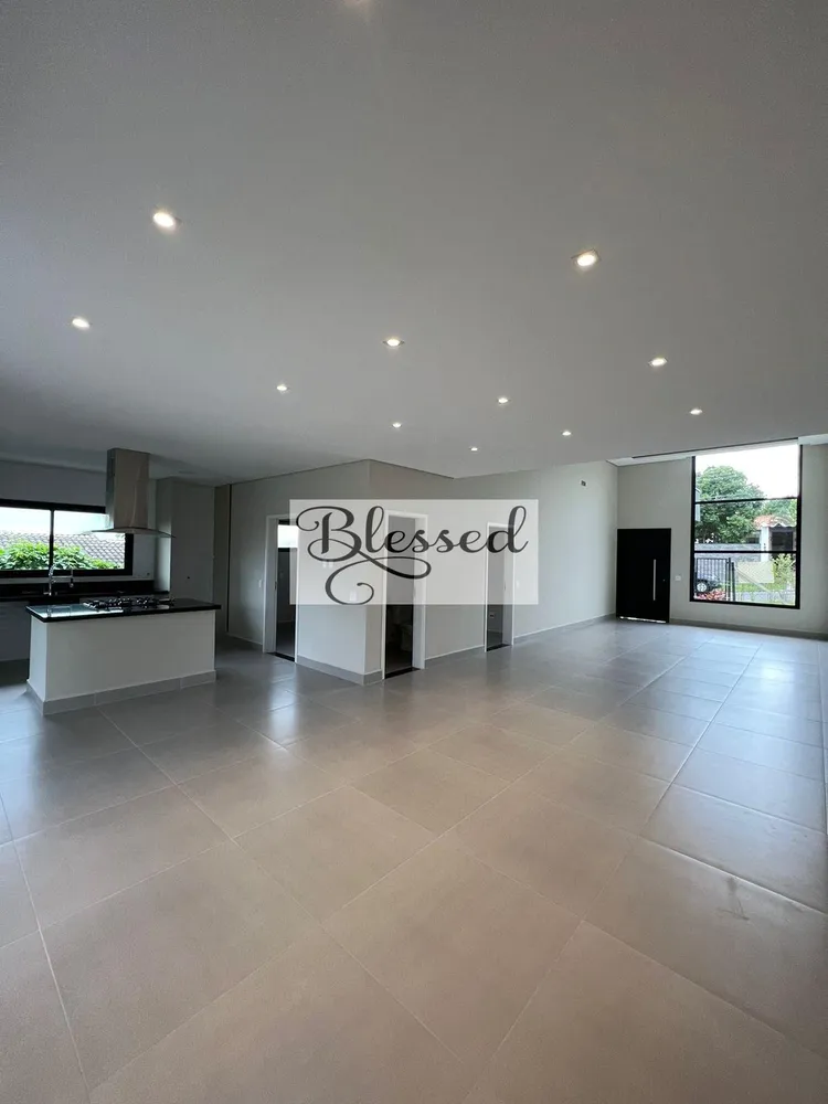 Casa, 3 quartos, 316 m² - Foto 2