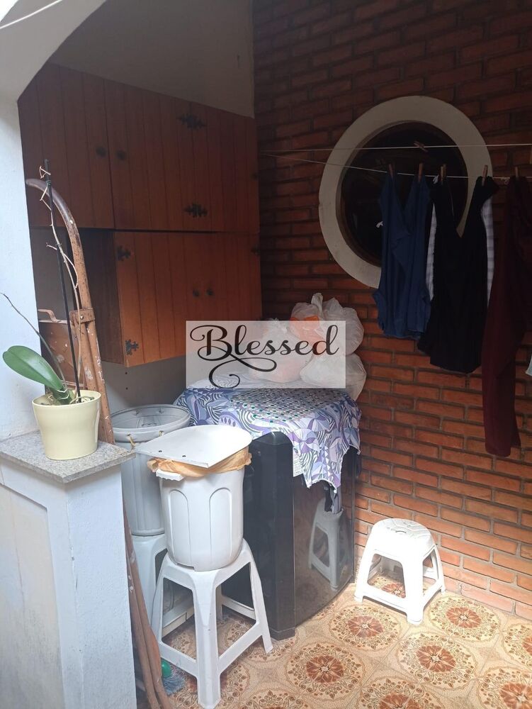 Casa à venda com 3 quartos, 154m² - Foto 4