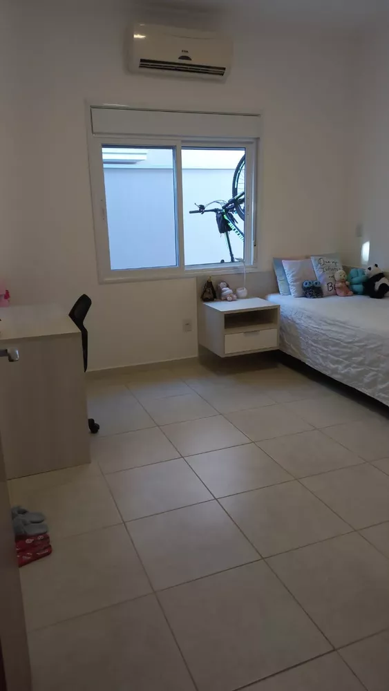 Casa de Condomínio à venda com 3 quartos, 190m² - Foto 3