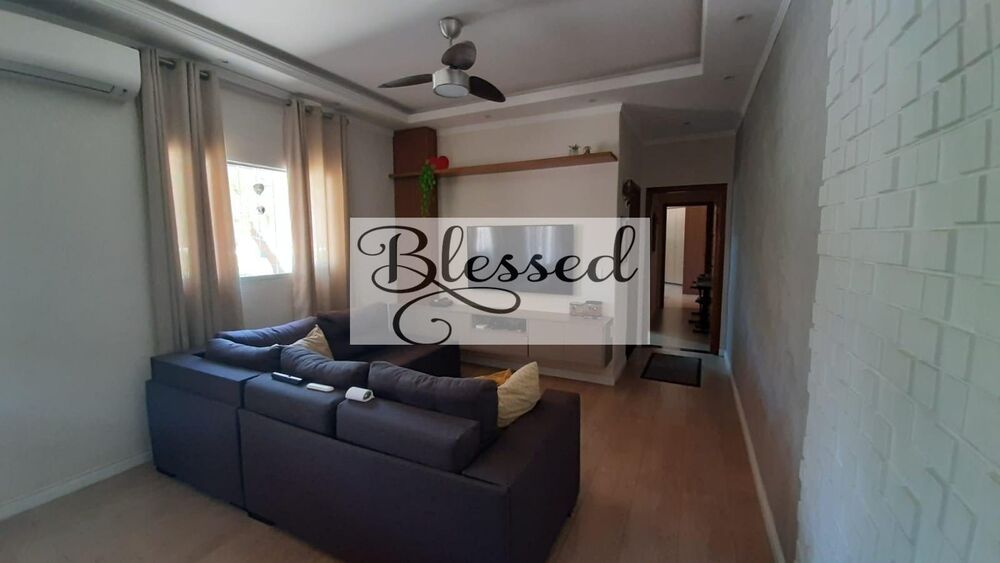 Casa à venda com 2 quartos, 280m² - Foto 3