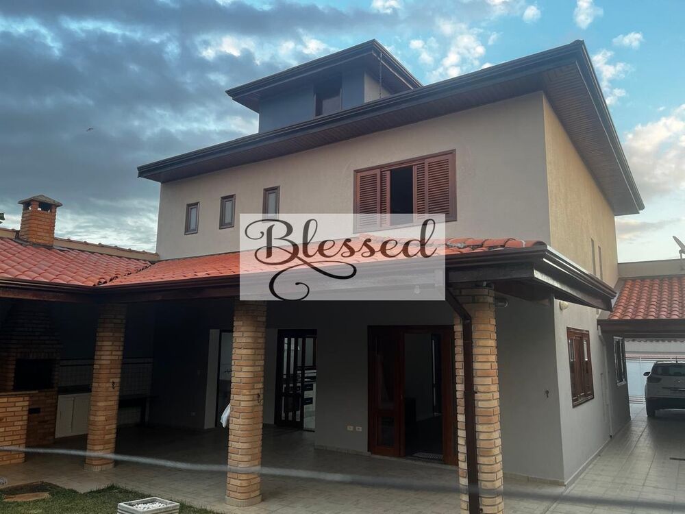 Casa, 4 quartos, 294 m² - Foto 1
