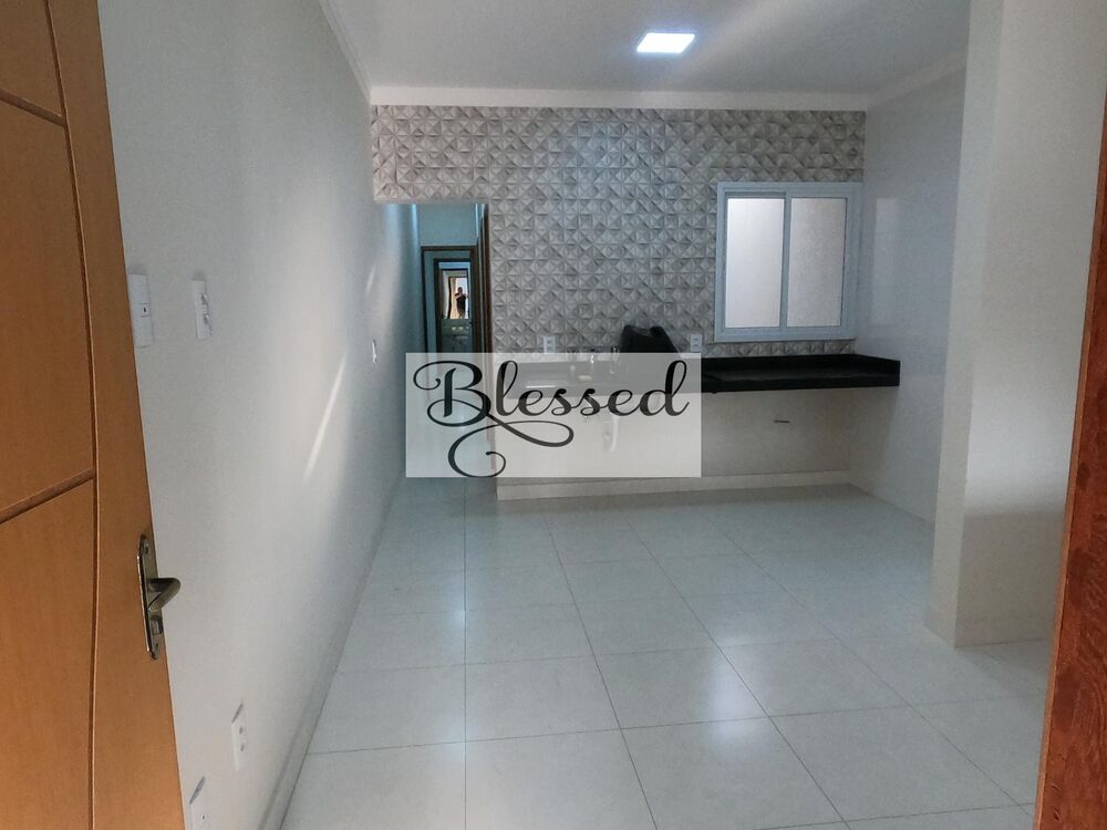 Casa à venda com 2 quartos, 67m² - Foto 4