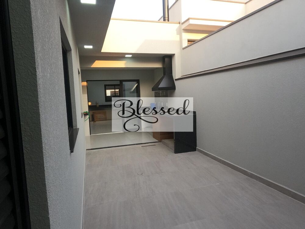 Casa à venda com 3 quartos, 106m² - Foto 2