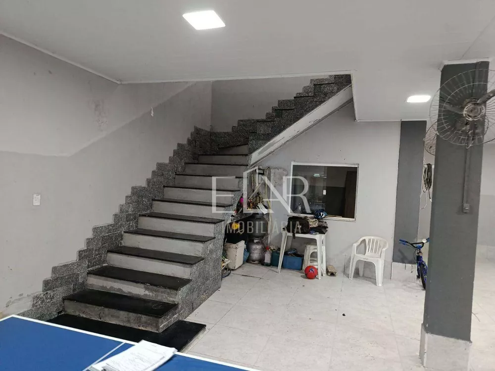 Casa, 4 quartos, 190 m² - Foto 11