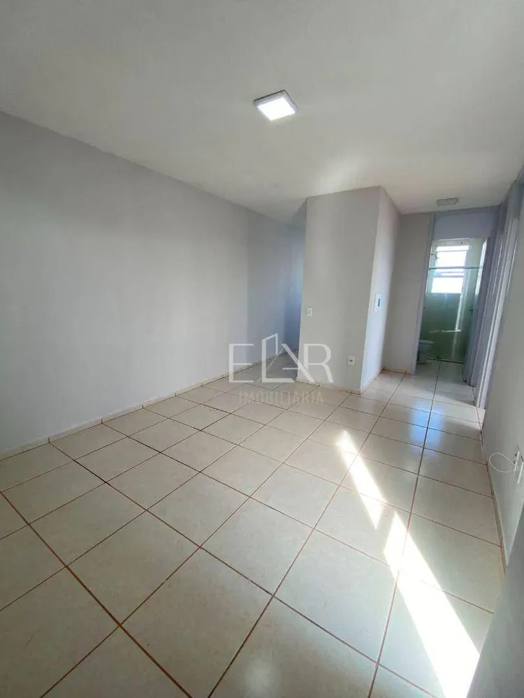 Apartamento, 2 quartos, 42 m² - Foto 2