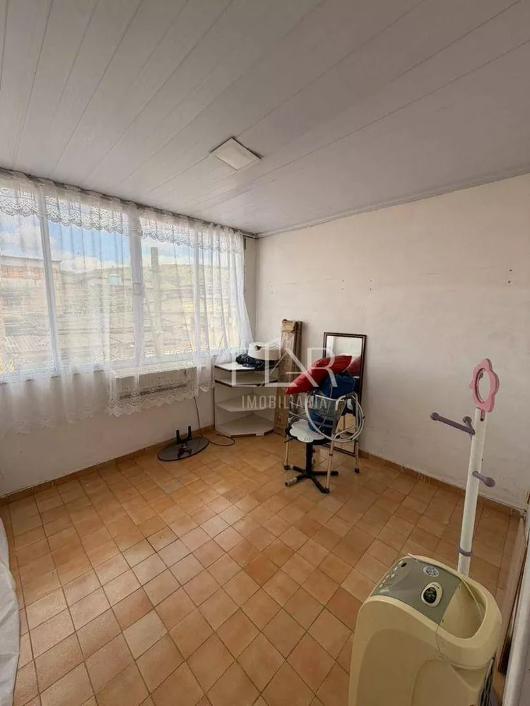 Casa, 6 quartos, 300 m² - Foto 19