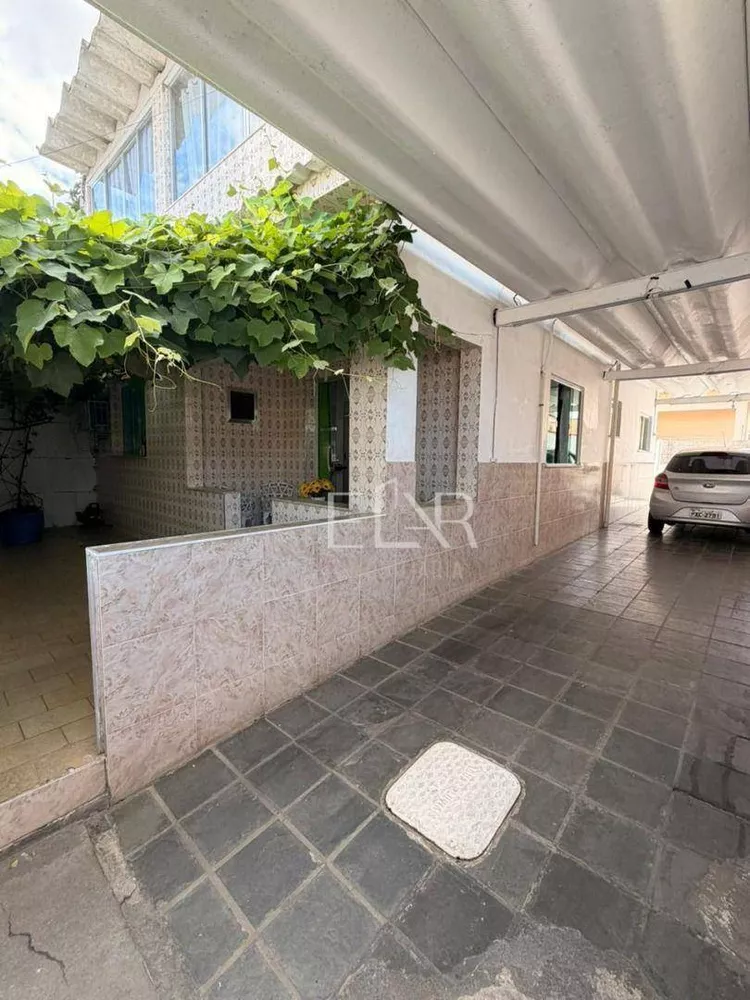 Casa, 6 quartos, 300 m² - Foto 4