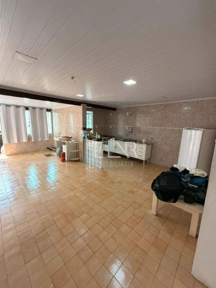 Casa, 6 quartos, 300 m² - Foto 10