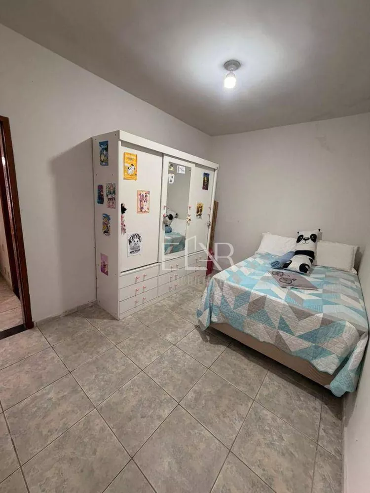 Casa, 6 quartos, 300 m² - Foto 21