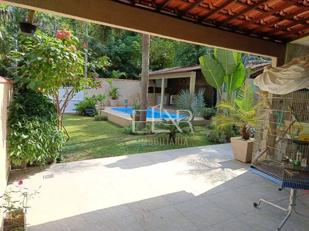 Casa, 4 quartos, 240 m² - Foto 54