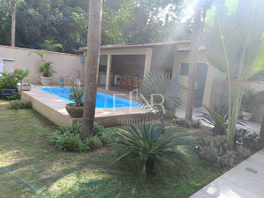 Casa, 4 quartos, 240 m² - Foto 57