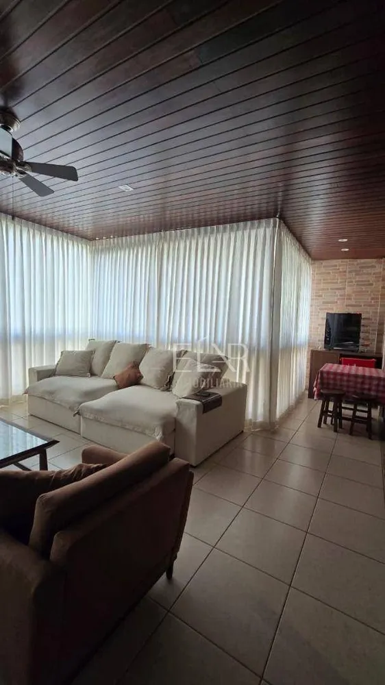 Apartamento, 3 quartos, 190 m² - Foto 11