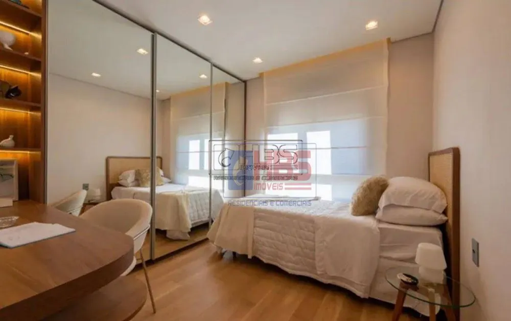 Apartamento, 3 quartos, 244 m² - Foto 1