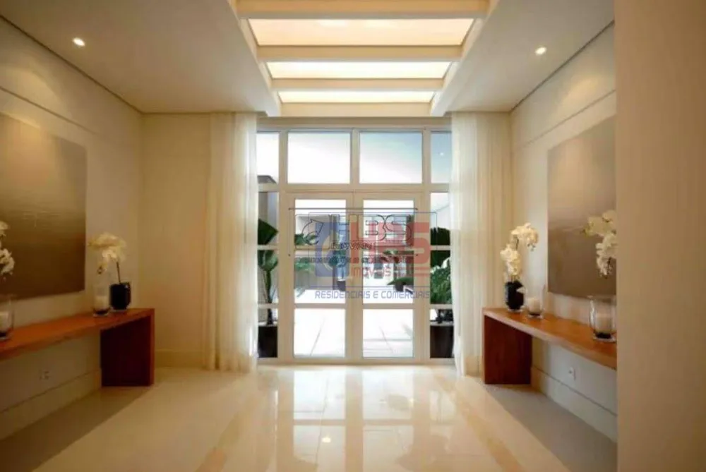 Apartamento, 3 quartos, 213 m² - Foto 1