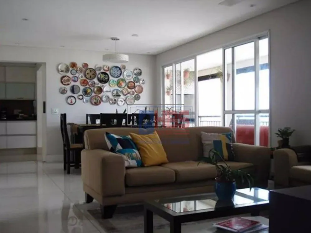 Apartamento, 3 quartos, 130 m² - Foto 1