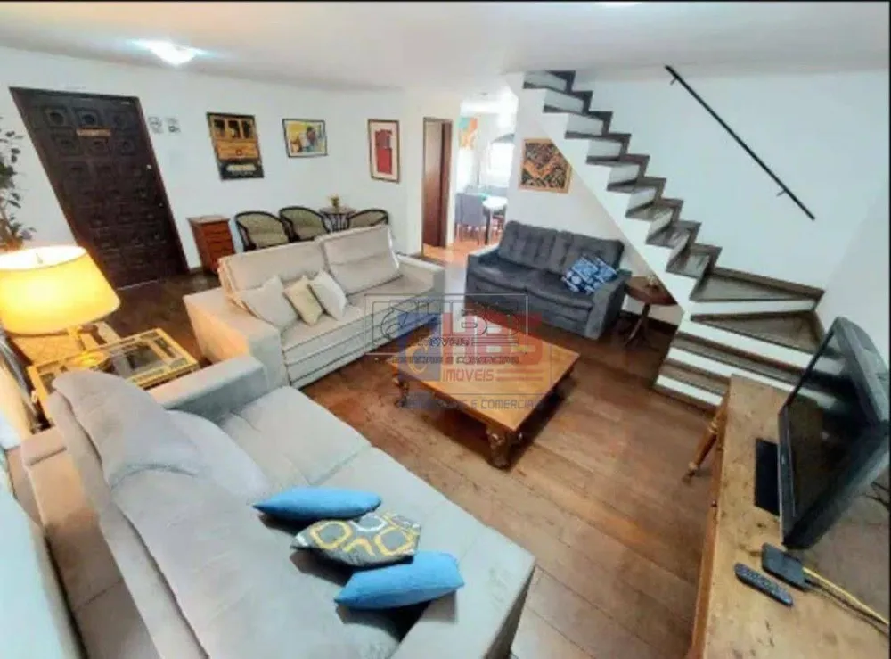 Casa, 4 quartos, 280 m² - Foto 1