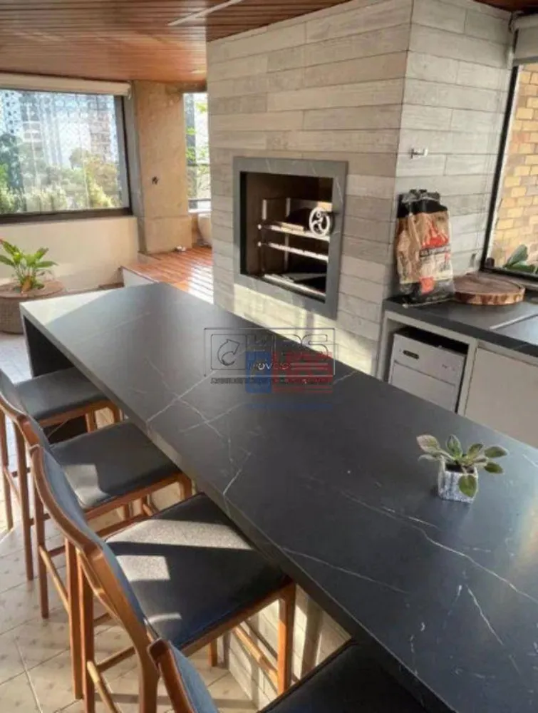 Apartamento, 3 quartos, 250 m² - Foto 2