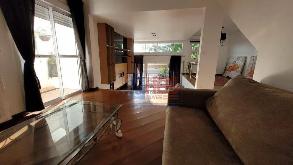 Casa, 4 quartos, 457 m² - Foto 1