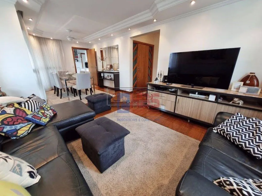 Apartamento, 3 quartos, 156 m² - Foto 2