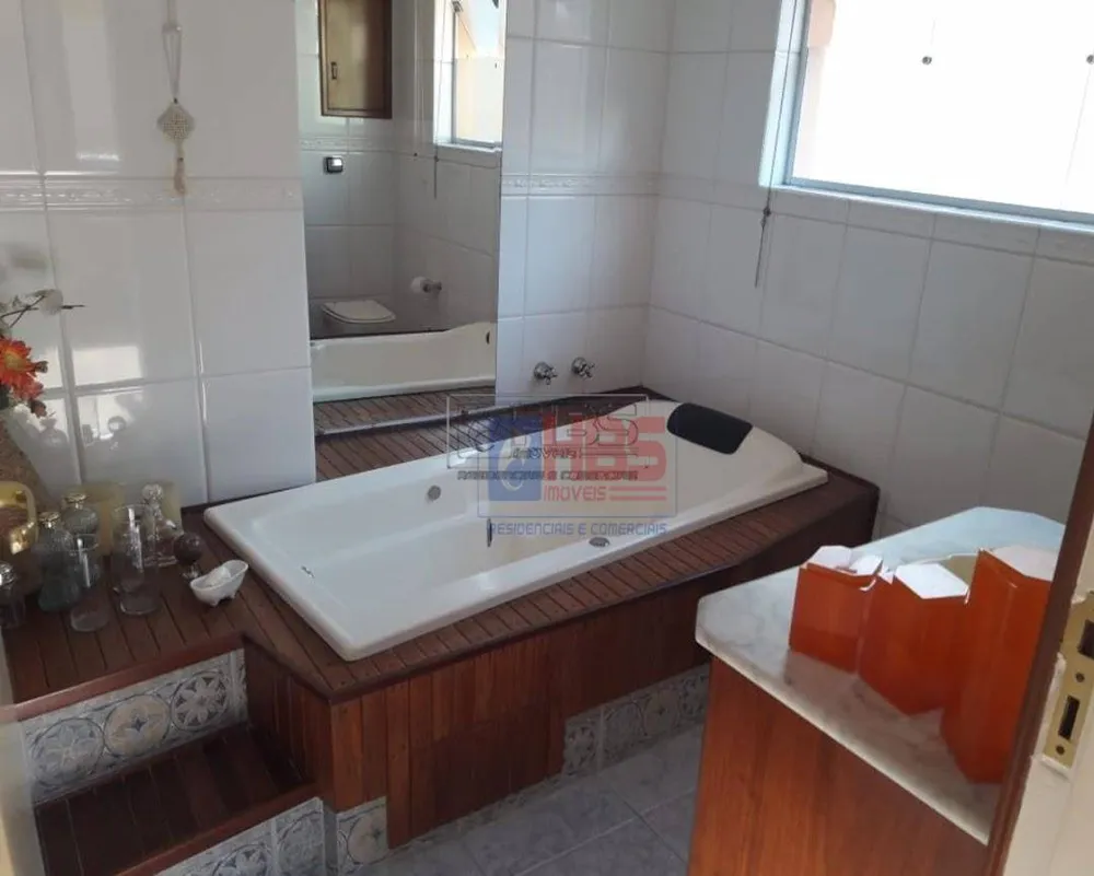 Casa, 3 quartos, 280 m² - Foto 6