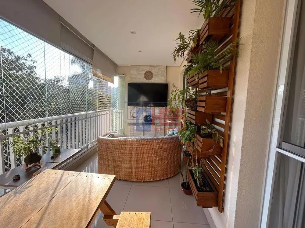 Apartamento, 3 quartos, 154 m² - Foto 1