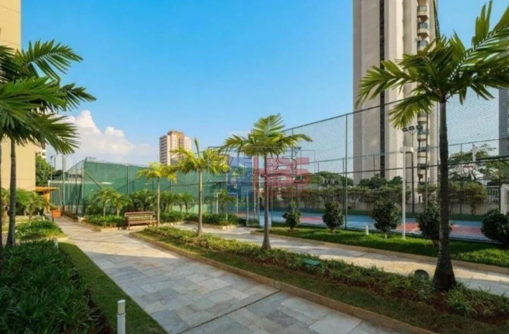 Apartamento, 3 quartos, 210 m² - Foto 1