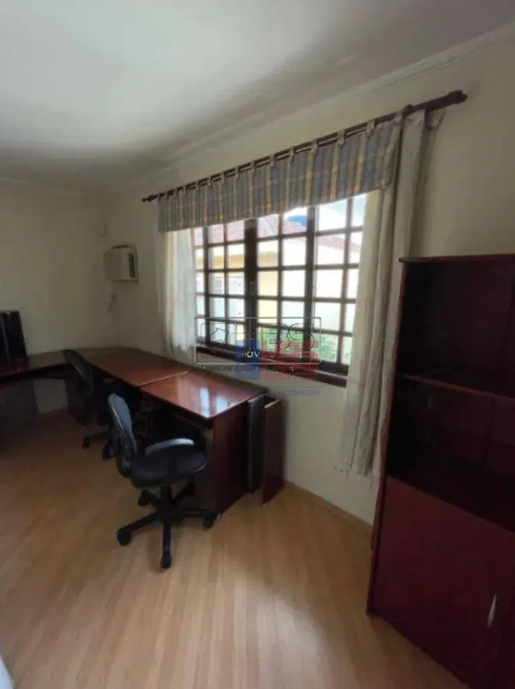 Casa, 3 quartos, 210 m² - Foto 5
