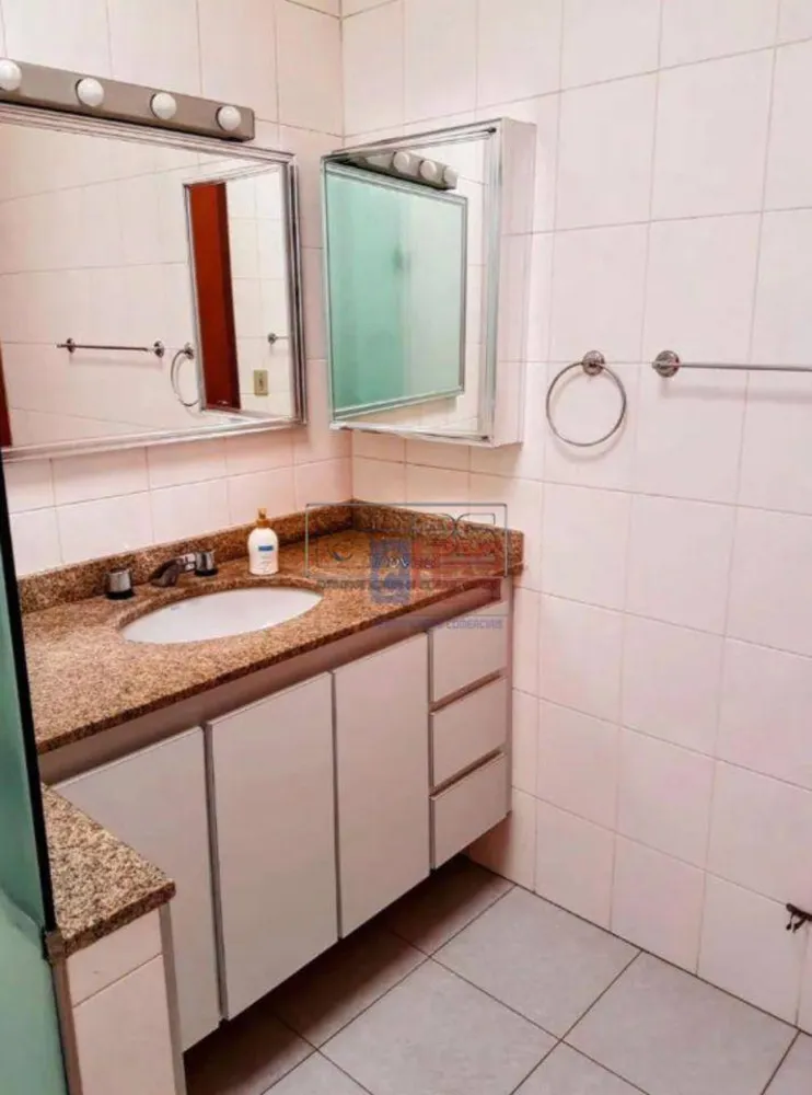 Casa, 3 quartos, 215 m² - Foto 6