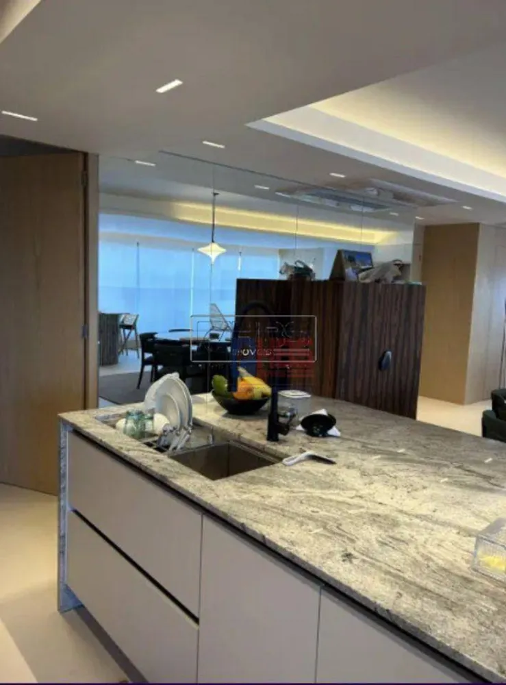 Apartamento, 3 quartos, 146 m² - Foto 1
