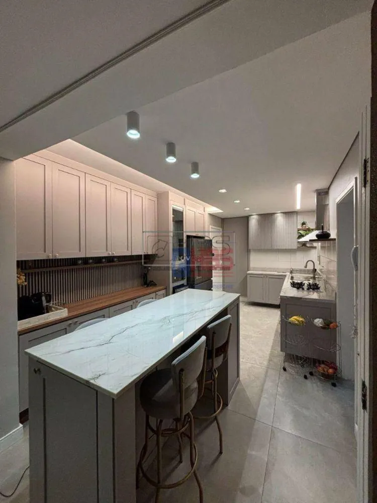 Apartamento, 4 quartos, 177 m² - Foto 2