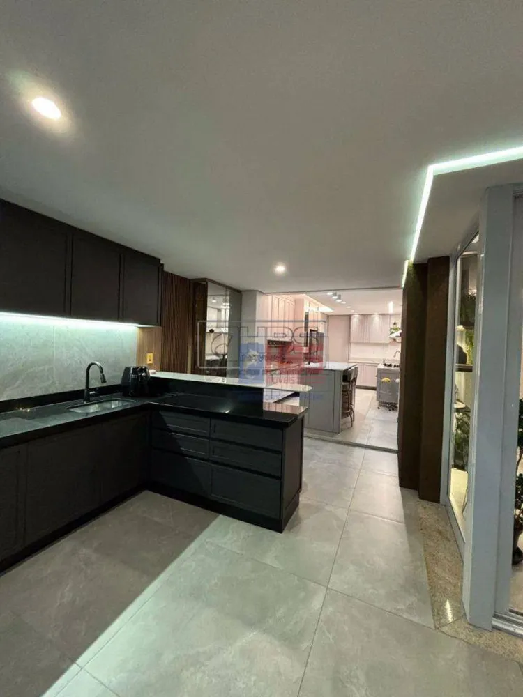 Apartamento, 4 quartos, 177 m² - Foto 3