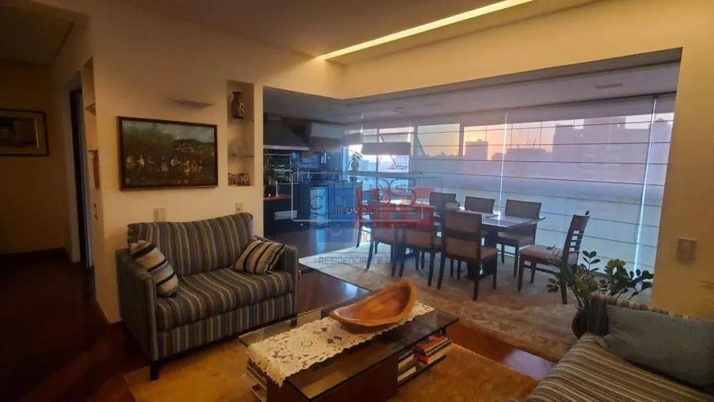 Apartamento, 4 quartos, 207 m² - Foto 1