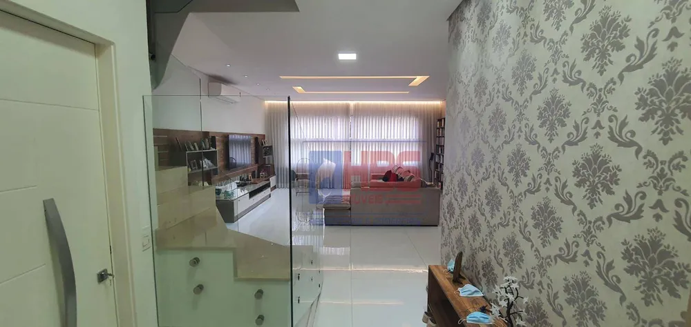 Apartamento, 4 quartos, 214 m² - Foto 2