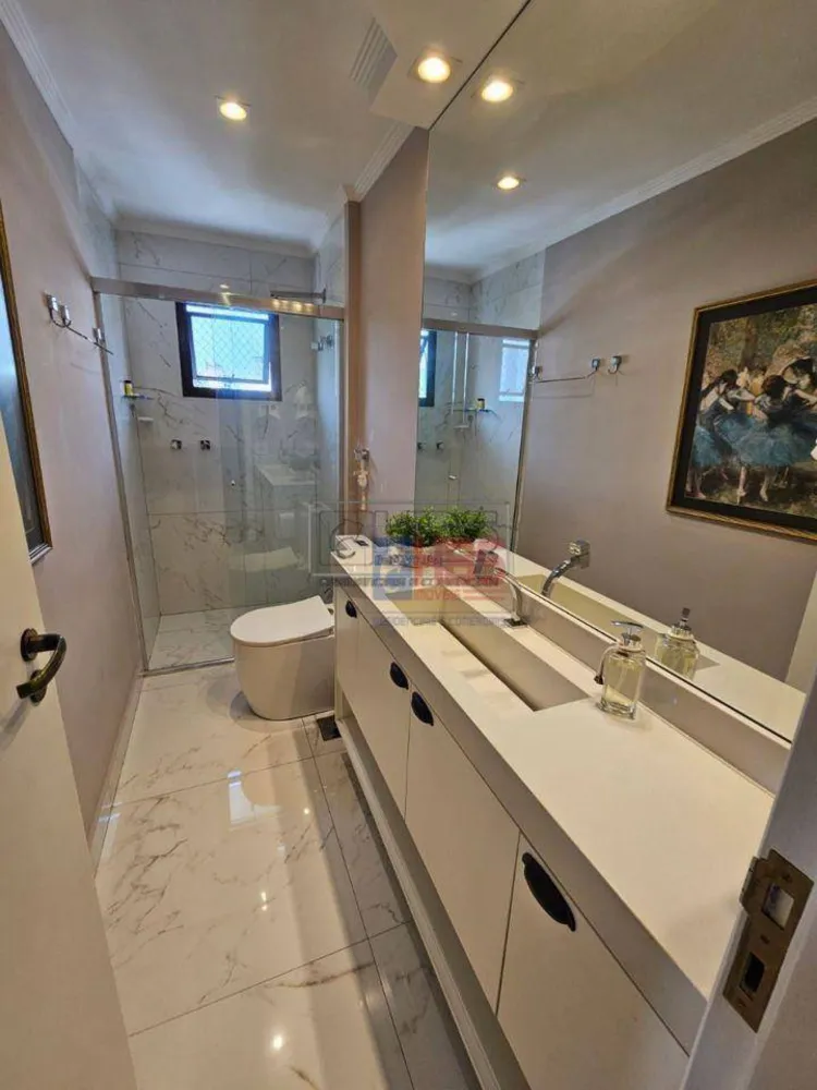 Apartamento, 4 quartos, 195 m² - Foto 11